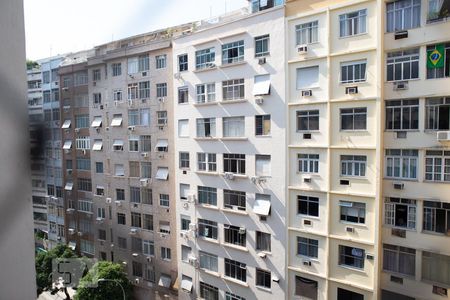 Vista da Sala de apartamento à venda com 3 quartos, 122m² em Copacabana, Rio de Janeiro