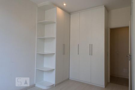 Quarto 1 de apartamento à venda com 3 quartos, 122m² em Copacabana, Rio de Janeiro