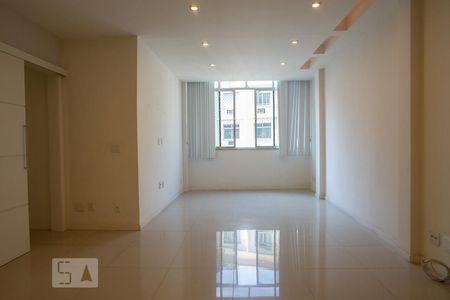 Sala de apartamento à venda com 3 quartos, 122m² em Copacabana, Rio de Janeiro