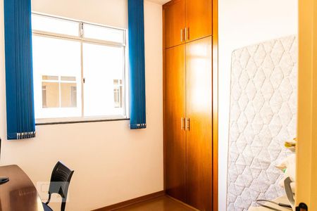 Quarto 1 de apartamento à venda com 3 quartos, 110m² em Planalto, Belo Horizonte