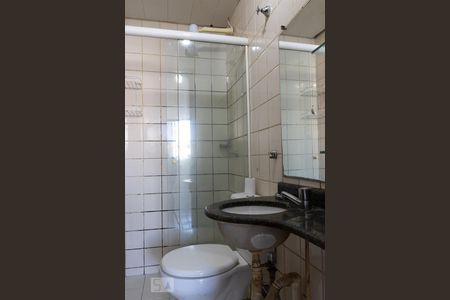 Banheiro de apartamento para alugar com 1 quarto, 34m² em Norte (águas Claras), Brasília