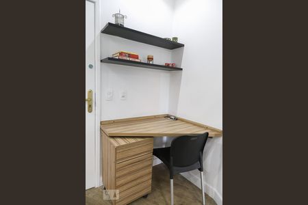 Sala de apartamento para alugar com 1 quarto, 40m² em Indianópolis, São Paulo