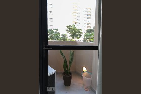 Sacada de apartamento para alugar com 1 quarto, 40m² em Indianópolis, São Paulo