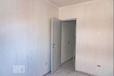 Quarto 1 de casa para alugar com 2 quartos, 42m² em Vila Caraguatá, São Paulo