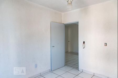 Quarto 2 de casa para alugar com 2 quartos, 42m² em Vila Caraguatá, São Paulo