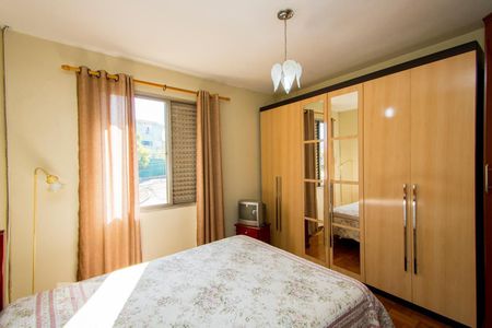 Quarto 1 de casa à venda com 3 quartos, 180m² em Vila Curuçá, Santo André