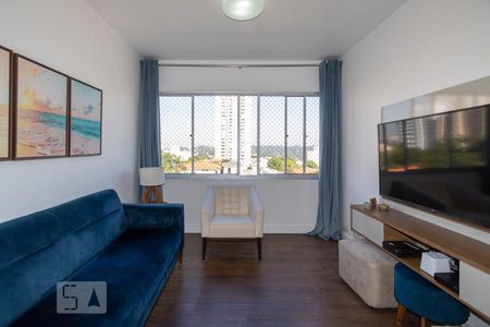 Sala de apartamento à venda com 3 quartos, 88m² em Vila Alexandria, São Paulo