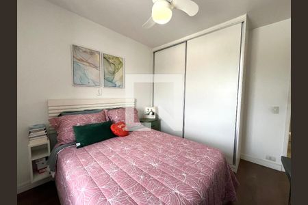 Suite de apartamento à venda com 3 quartos, 88m² em Vila Alexandria, São Paulo