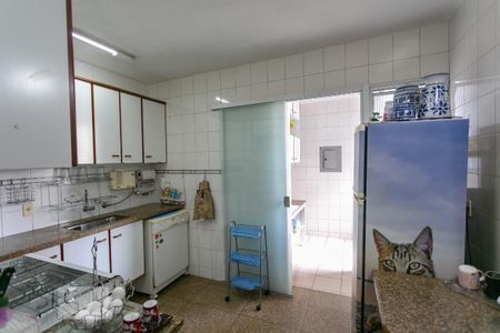 Cozinha de apartamento à venda com 3 quartos, 130m² em Ipiranga, Belo Horizonte