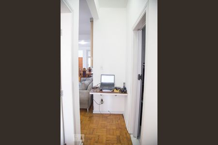 Corredor de apartamento à venda com 2 quartos, 100m² em Brás, São Paulo