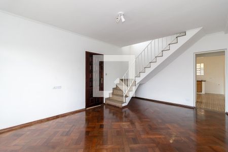 Sala de casa para alugar com 3 quartos, 200m² em Vila Pita, São Paulo