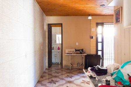 Sala de casa à venda com 3 quartos, 80m² em Estância Velha, Canoas