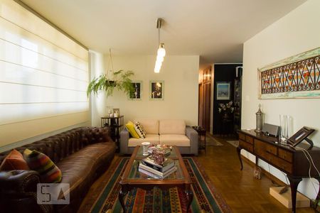 Sala de apartamento à venda com 3 quartos, 123m² em Vila Mariana, São Paulo