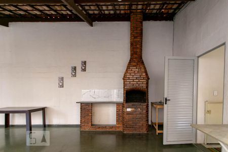 Apartamento à venda com 68m², 2 quartos e sem vaga Apartamento à venda com 68m², 2 quartos e sem vagaÁrea comum - Churrasqueira