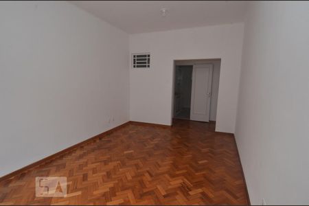 Sala de apartamento para alugar com 2 quartos, 117m² em Copacabana, Rio de Janeiro