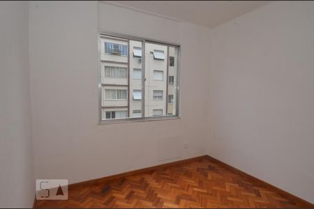 Quarto 1 de apartamento para alugar com 2 quartos, 117m² em Copacabana, Rio de Janeiro