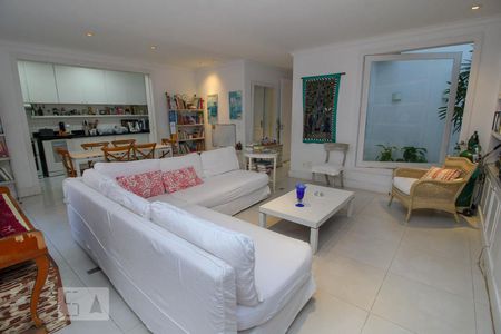 Sala de Estar de casa à venda com 4 quartos, 140m² em Urca, Rio de Janeiro