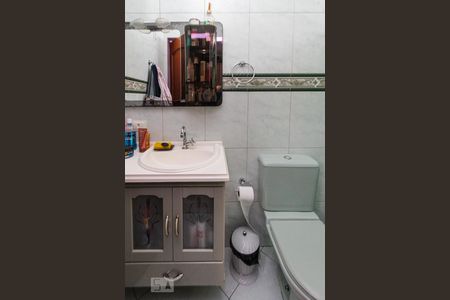 Banheiro da Suite de casa à venda com 2 quartos, 150m² em Vila Carrão, São Paulo