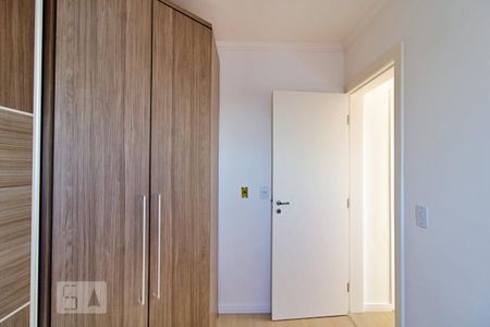 Quarto 2 de apartamento para alugar com 2 quartos, 49m² em Parque Albina, Taboão da Serra