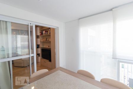 Cozinha de apartamento para alugar com 1 quarto, 42m² em Pinheiros, São Paulo