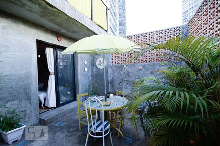 Casa à venda com 150m², 3 quartos e 2 vagas Casa à venda com 150m², 3 quartos e 2 vagasVaranda da Sala