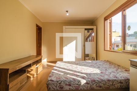 Sala/Quarto de kitnet/studio para alugar com 1 quarto, 80m² em Santo Antônio, Porto Alegre