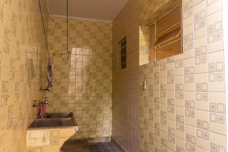 Casa à venda com 463m², 4 quartos e 5 vagas Casa à venda com 463m², 4 quartos e 5 vagasÁrea de Serviço