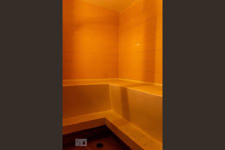 Casa à venda com 463m², 4 quartos e 5 vagas Casa à venda com 463m², 4 quartos e 5 vagasSauna