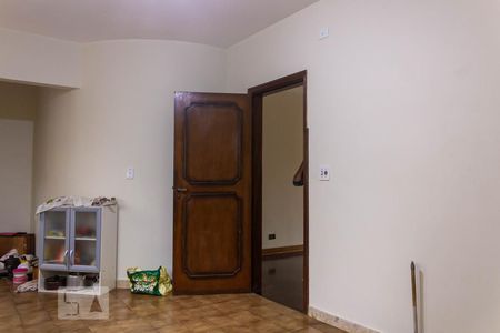 Casa à venda com 463m², 4 quartos e 5 vagas Casa à venda com 463m², 4 quartos e 5 vagasCozinha