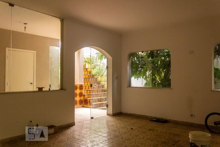 Casa à venda com 463m², 4 quartos e 5 vagas Casa à venda com 463m², 4 quartos e 5 vagasSalão de Festas