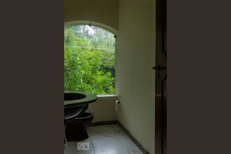 Casa à venda com 463m², 4 quartos e 5 vagas Casa à venda com 463m², 4 quartos e 5 vagasLavabo