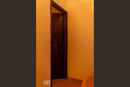 Casa à venda com 463m², 4 quartos e 5 vagas Casa à venda com 463m², 4 quartos e 5 vagasSauna