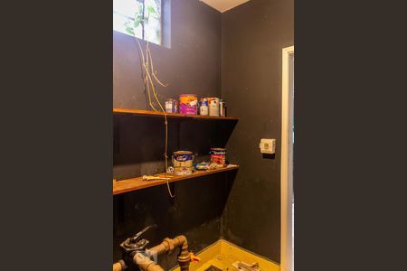 Casa à venda com 463m², 4 quartos e 5 vagas Casa à venda com 463m², 4 quartos e 5 vagasBomba Piscina