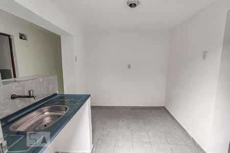 Cozinha de casa para alugar com 1 quarto, 40m² em Vila Alpina, São Paulo