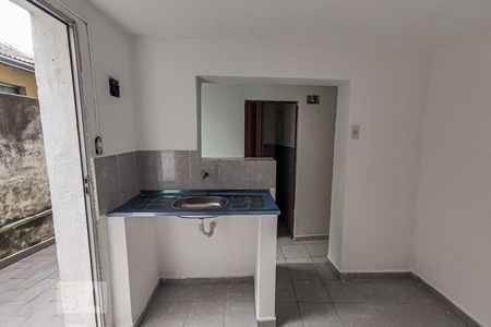 Cozinha de casa para alugar com 1 quarto, 40m² em Vila Alpina, São Paulo