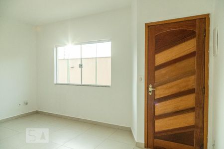 Sala de casa de condomínio para alugar com 2 quartos, 122m² em Parada Xv de Novembro, São Paulo