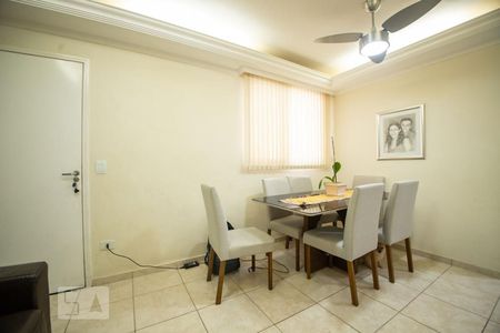 sala de apartamento à venda com 3 quartos, 60m² em Vila Industrial, Campinas