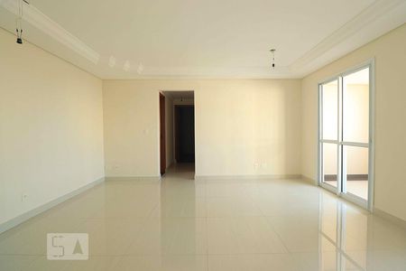 Apartamento para alugar com 79m², 2 quartos e 2 vagasSala