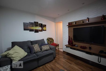 Sala de casa para alugar com 2 quartos, 70m² em Jardim Roberto, Osasco