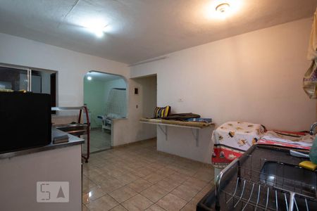 Cozinha de casa para alugar com 1 quarto, 45m² em Jardim Roberto, Osasco