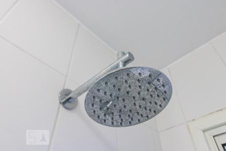 Apartamento à venda com 77m², 2 quartos e 1 vaga Apartamento à venda com 77m², 2 quartos e 1 vagaDetalhe do Banheiro da Suíte