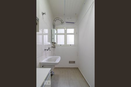 Apartamento à venda com 77m², 2 quartos e 1 vaga Apartamento à venda com 77m², 2 quartos e 1 vagaÁrea de Serviço