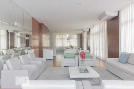 Apartamento à venda com 77m², 2 quartos e 1 vaga Apartamento à venda com 77m², 2 quartos e 1 vagaÁrea Comum