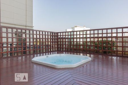 Apartamento à venda com 77m², 2 quartos e 1 vaga Apartamento à venda com 77m², 2 quartos e 1 vagaÁrea Comum