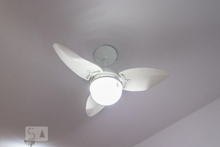 Apartamento à venda com 77m², 2 quartos e 1 vaga Apartamento à venda com 77m², 2 quartos e 1 vagaDetalhe da Suíte