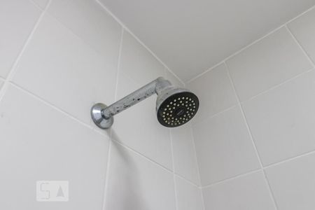 Apartamento à venda com 77m², 2 quartos e 1 vaga Apartamento à venda com 77m², 2 quartos e 1 vagaDetalhe do Banheiro de Serviço