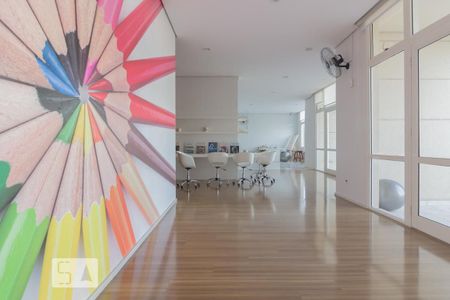 Apartamento à venda com 77m², 2 quartos e 1 vaga Apartamento à venda com 77m², 2 quartos e 1 vagaÁrea Comum