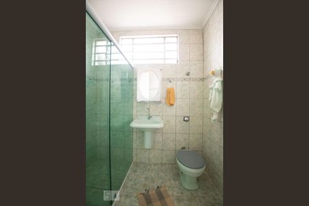 banheiro de casa para alugar com 3 quartos, 110m² em Jardim Eulina, Campinas