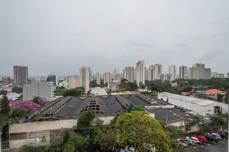 Vista de apartamento à venda com 2 quartos, 60m² em Santo Amaro, São Paulo