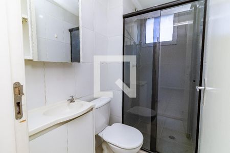 Banheiro de apartamento para alugar com 2 quartos, 46m² em Água Branca, São Paulo